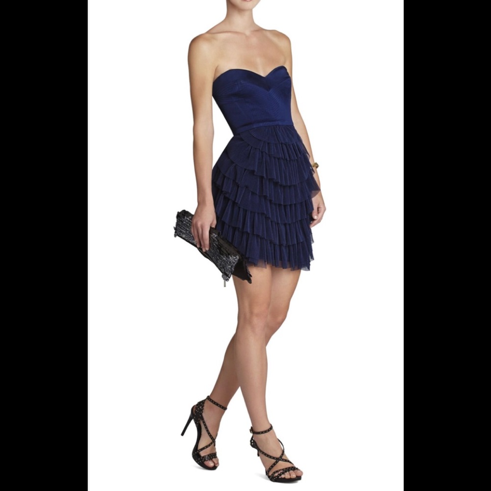 🆕 BCBGMaxAzira- Sass dress in navy blue